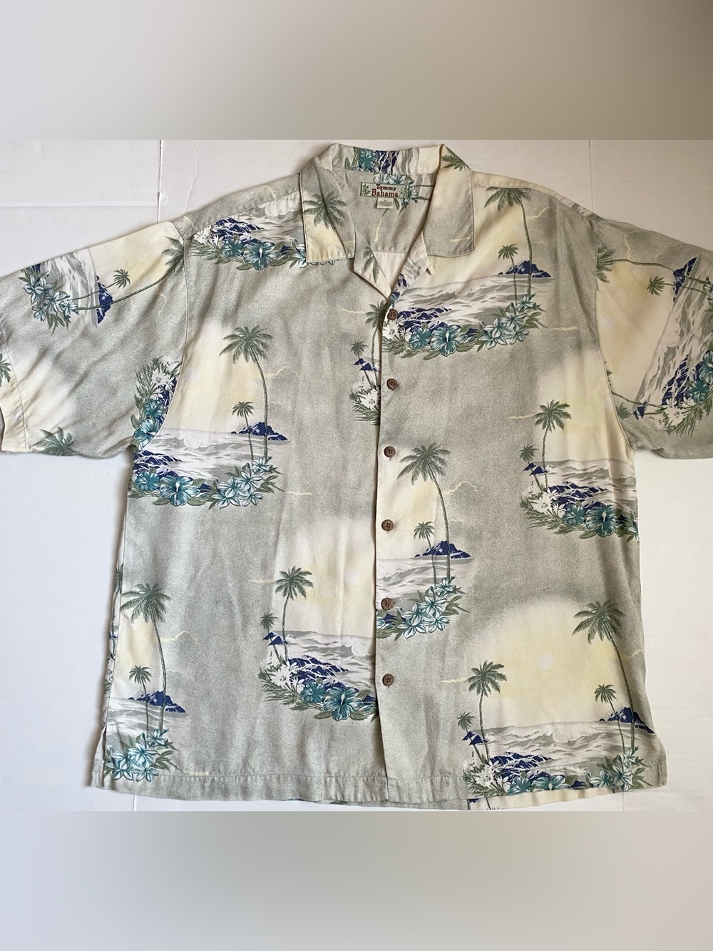Tommy Bahama Men XL Silk Hawaiian Camp Shirt Vintage Tropical Palm Tree Beach